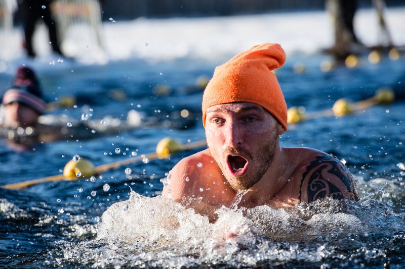 Brockwell Lido Swimmers go to Polan