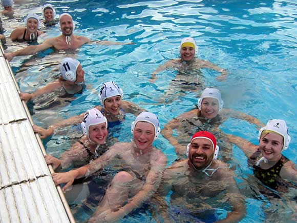 Brockwell Lido Swimmers play Water Polo