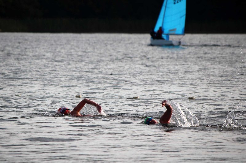 Farnham to Frensham walk swim